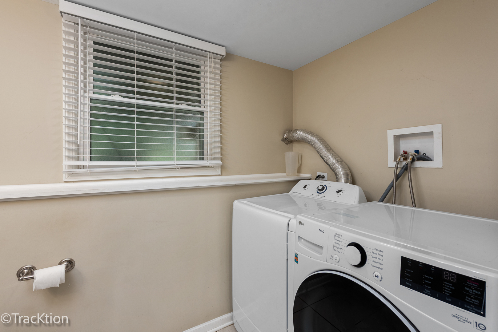 7024 Roberts Drive, Woodridge, IL 60517