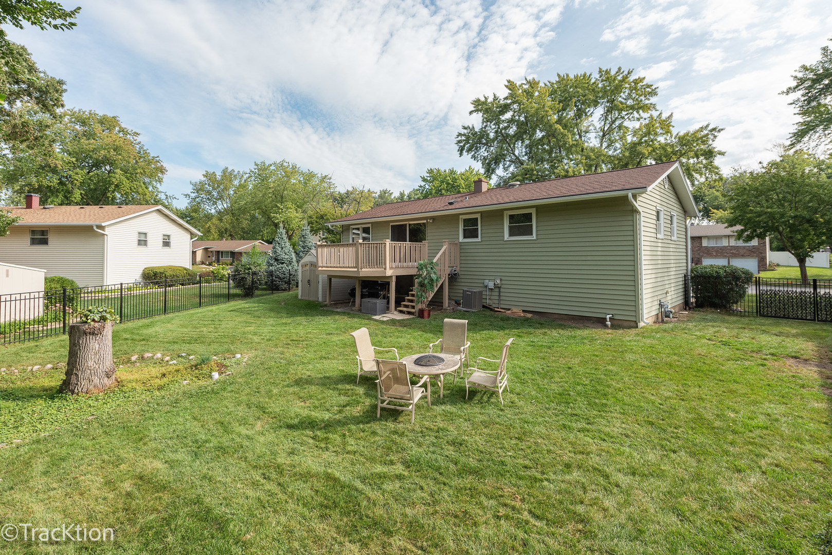 7024 Roberts Drive, Woodridge, IL 60517