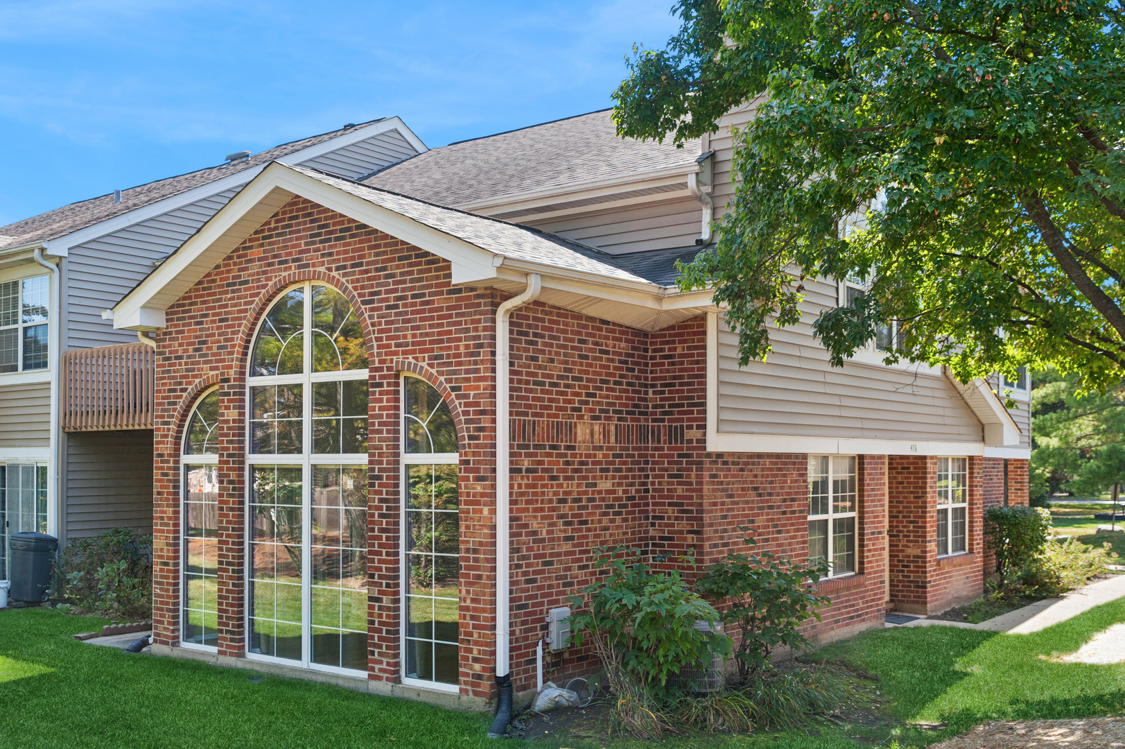 476 W Happfield Drive #10AL, Arlington Heights, IL 60004