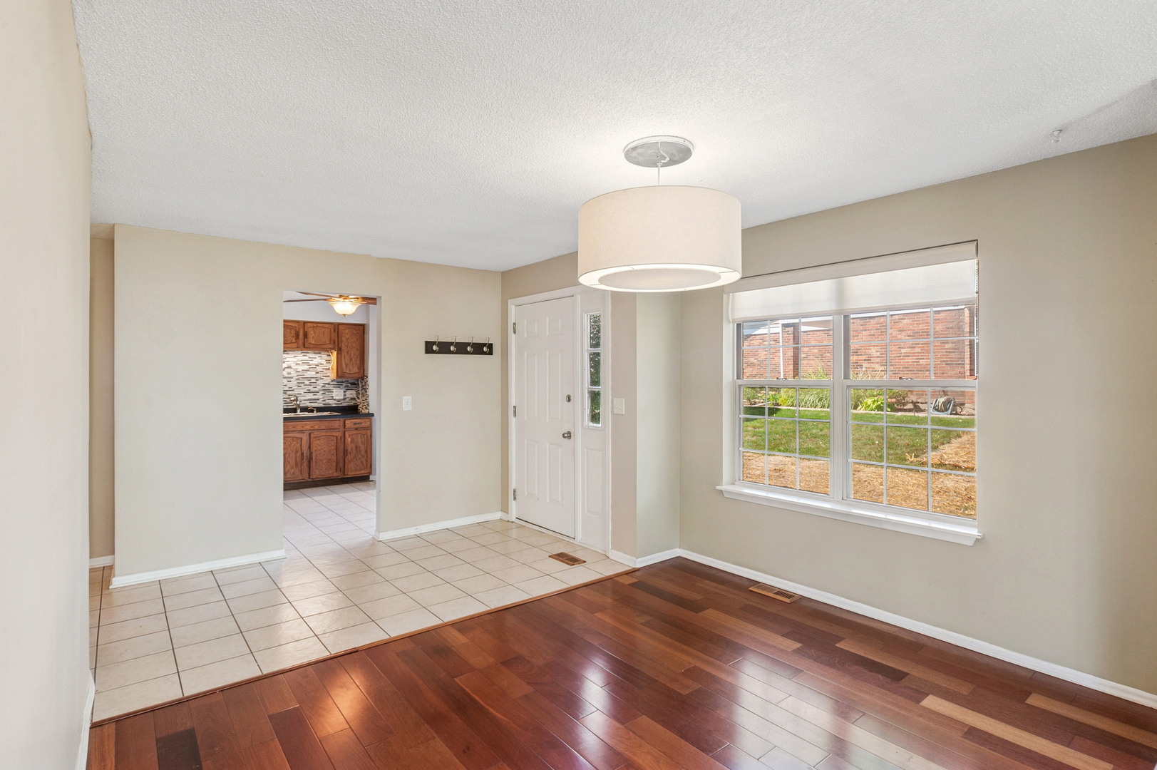 476 W Happfield Drive #10AL, Arlington Heights, IL 60004