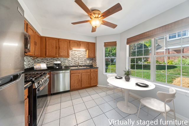 476 W Happfield Drive #10AL, Arlington Heights, IL 60004