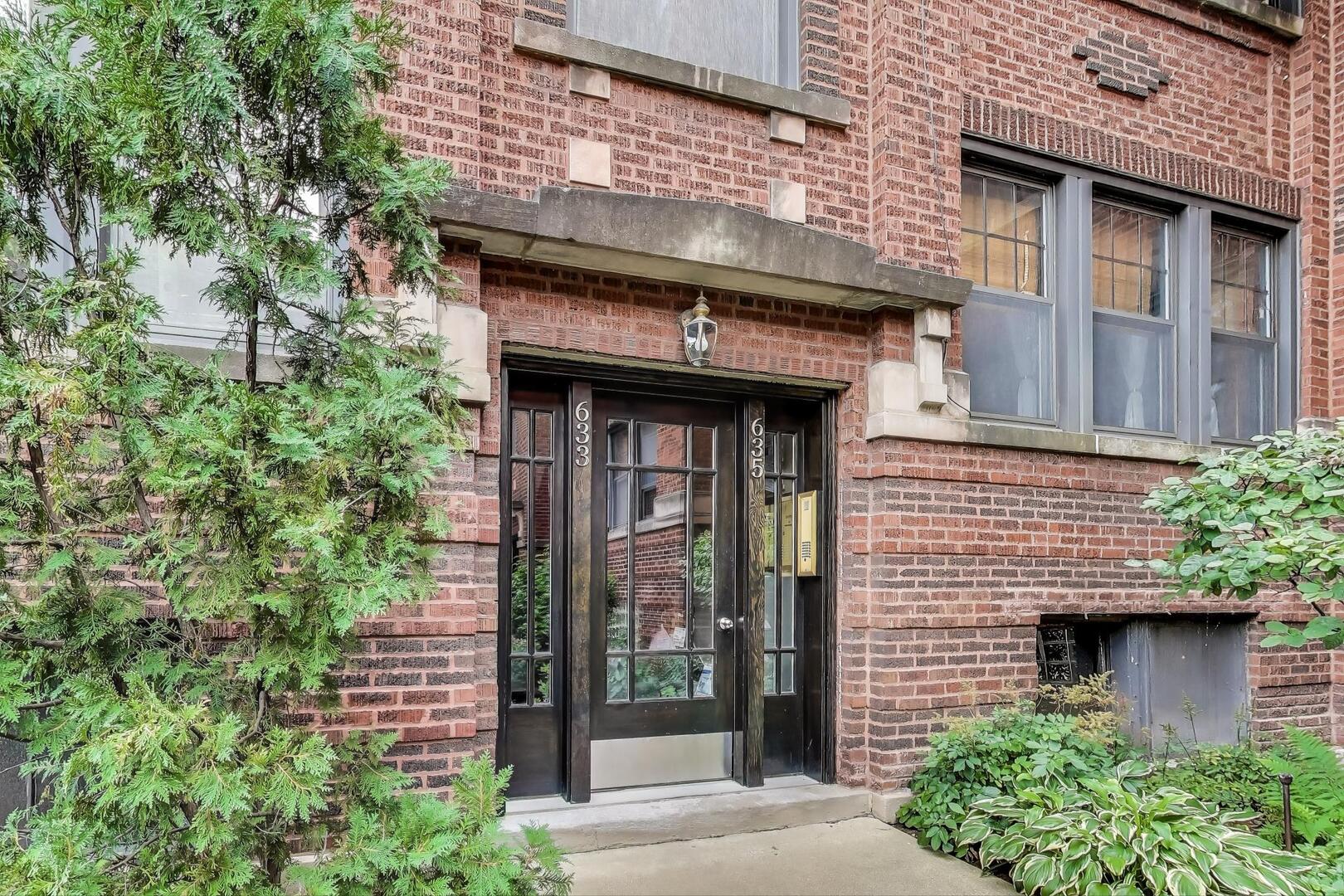 633 Garfield Street #1N, Oak Park, IL 60304