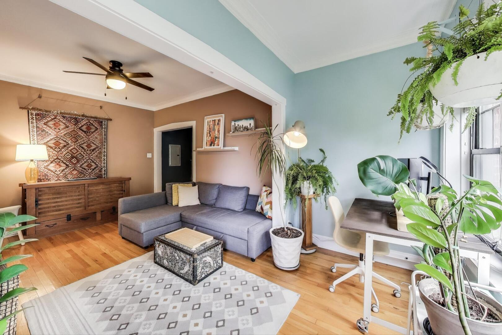 633 Garfield Street #1N, Oak Park, IL 60304