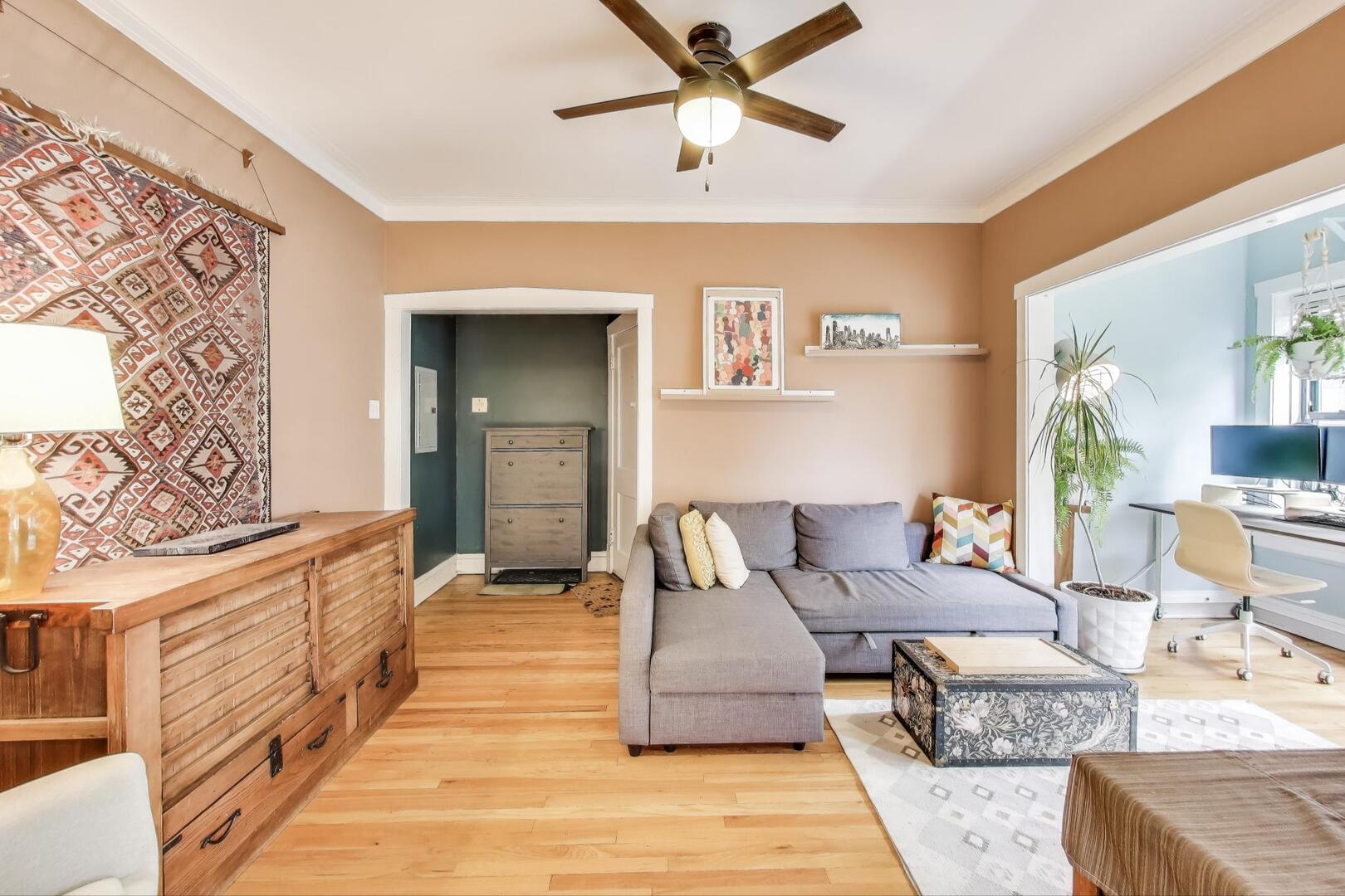 633 Garfield Street #1N, Oak Park, IL 60304