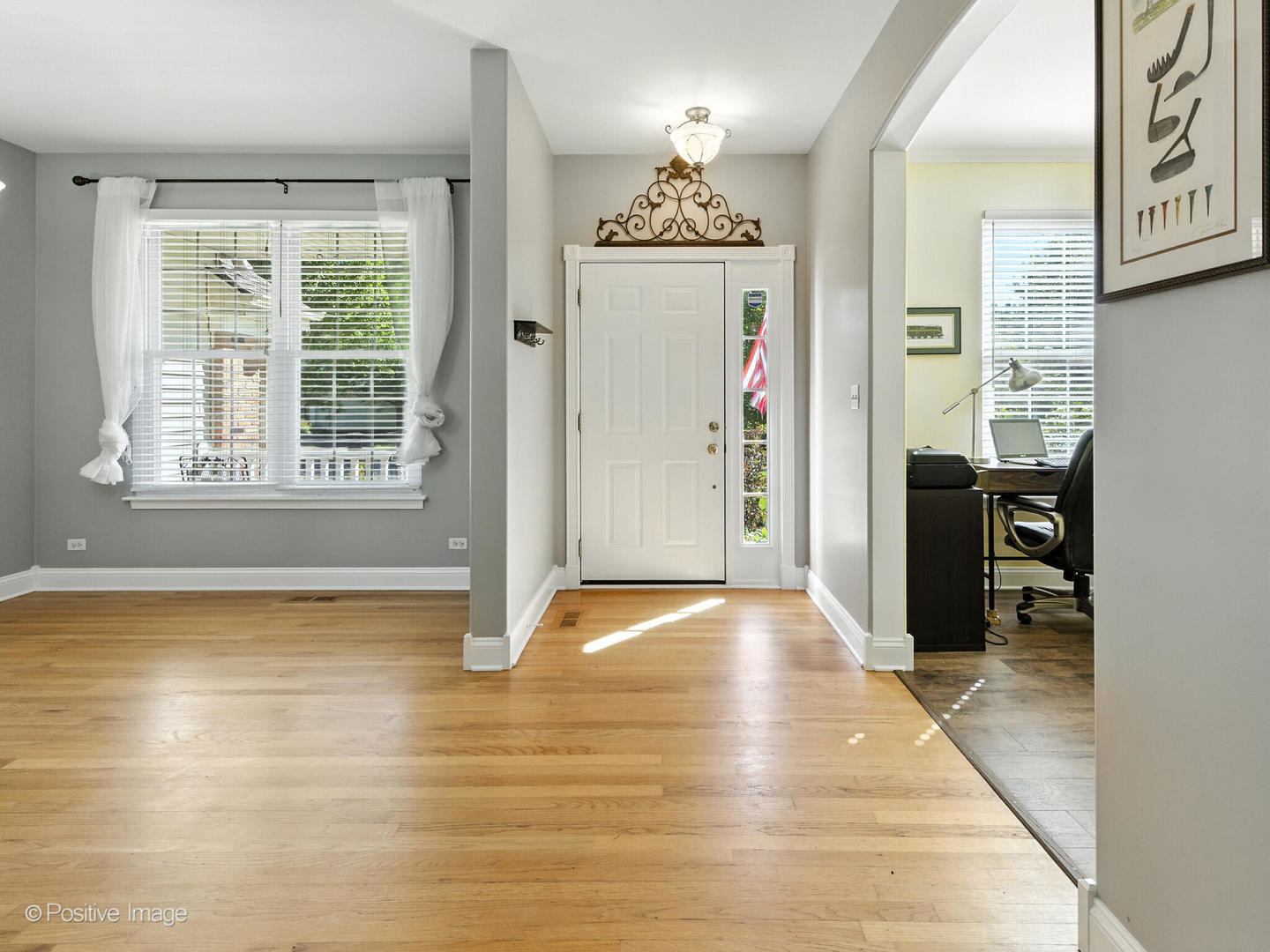 1432 HARTSBURG Lane, North Aurora, IL 60542