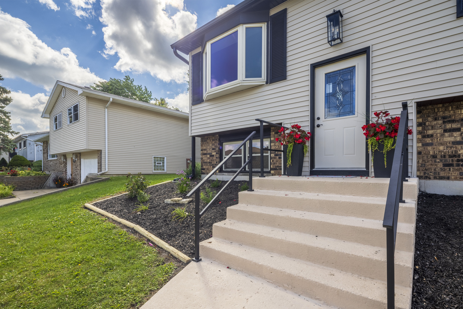 7727 166th Street, Tinley Park, IL 60477