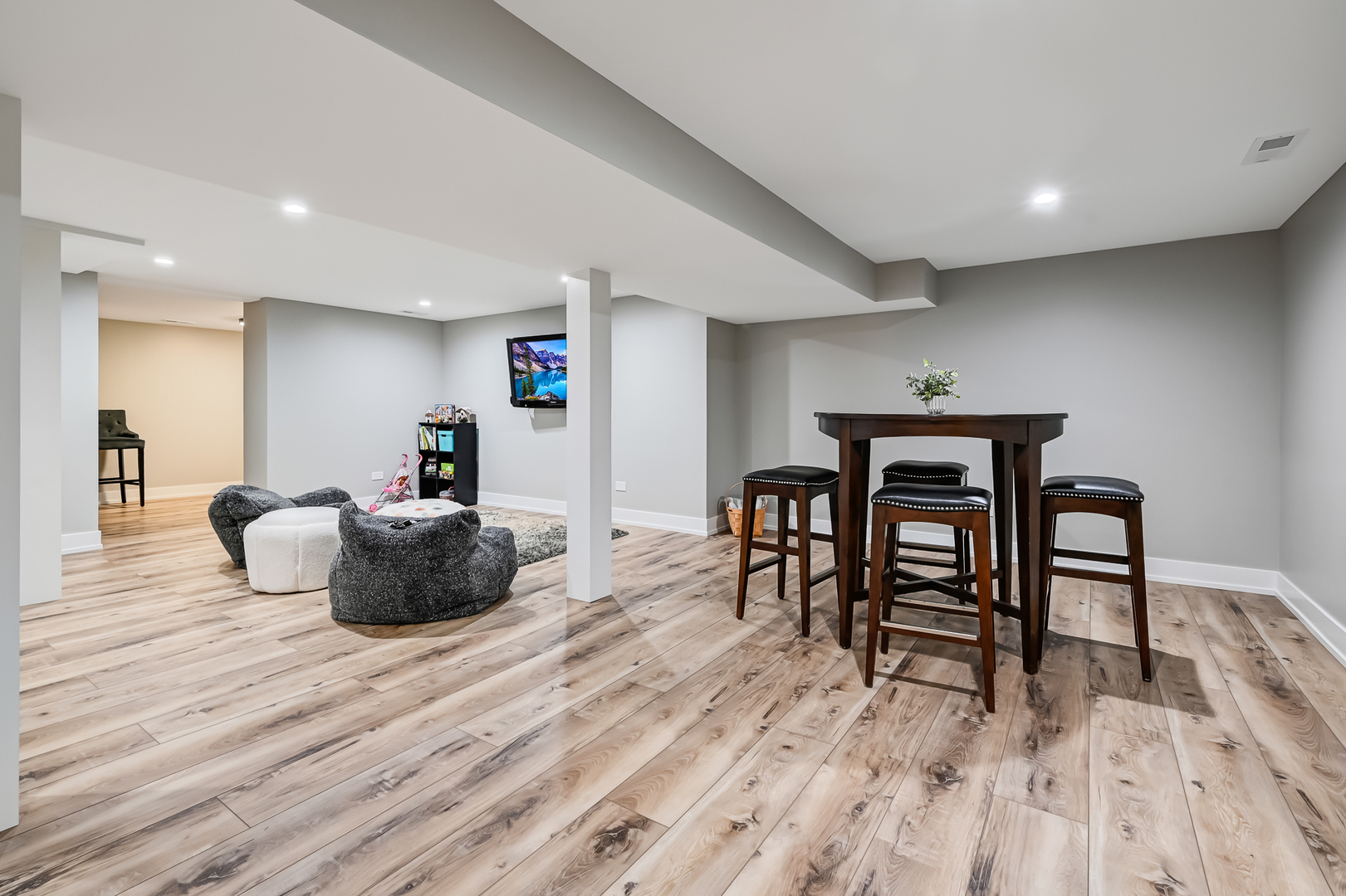 12035 S 90th Avenue, Palos Park, IL 60464