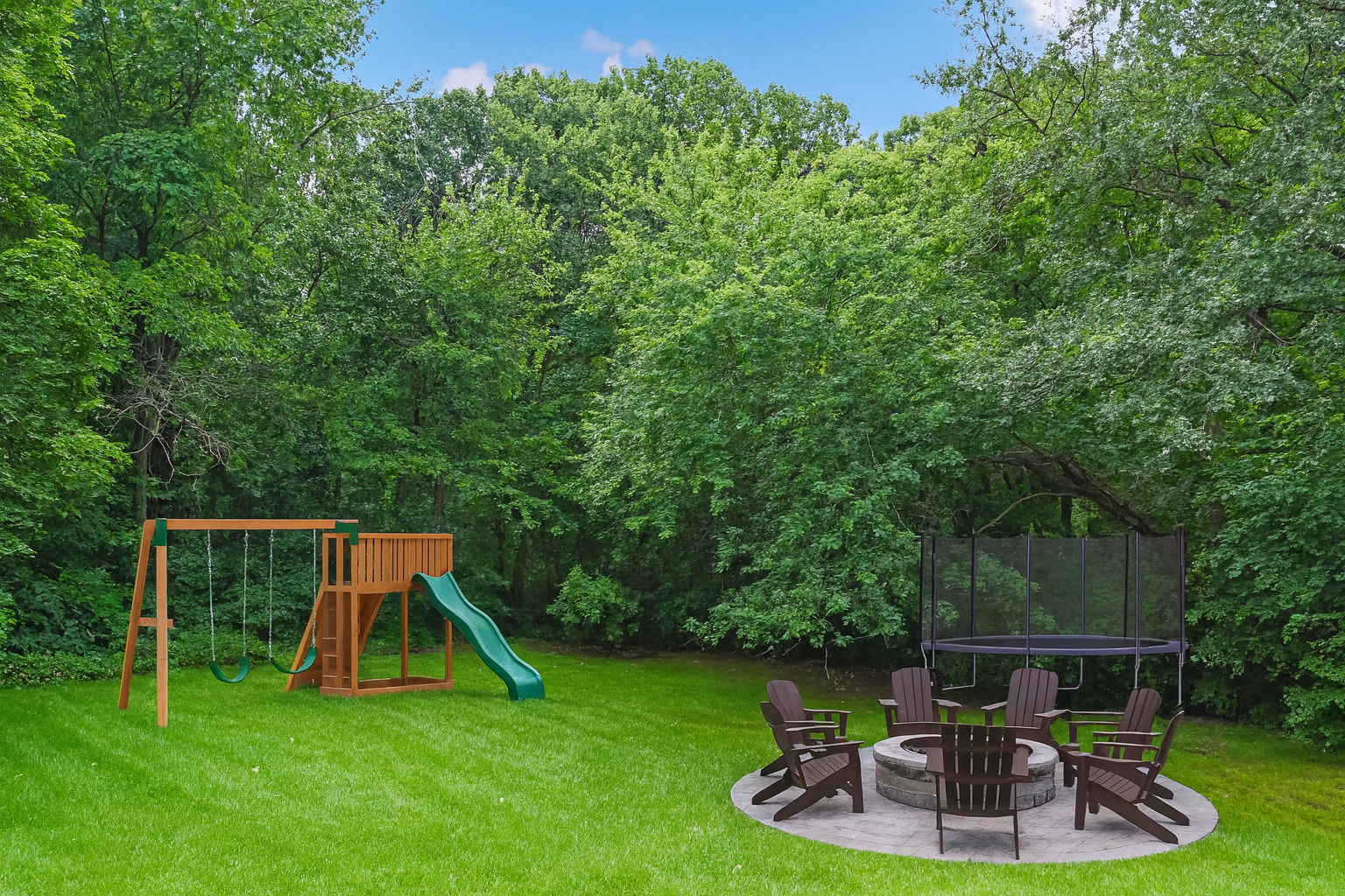 12035 S 90th Avenue, Palos Park, IL 60464