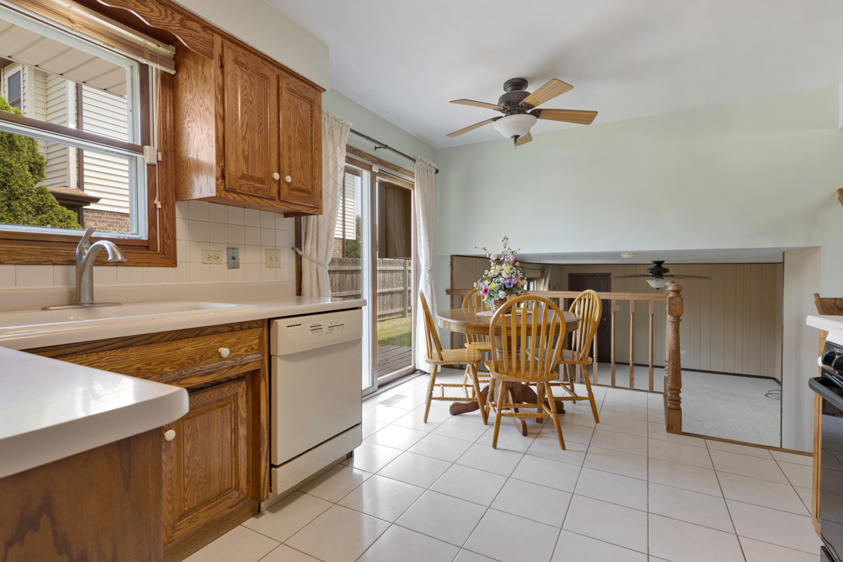 8456 170th Place, Tinley Park, IL 60487