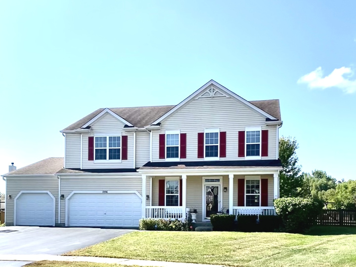 1056 Deertrail Court, Antioch, IL 60002