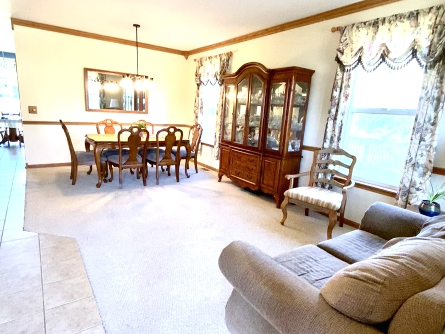 1056 Deertrail Court, Antioch, IL 60002