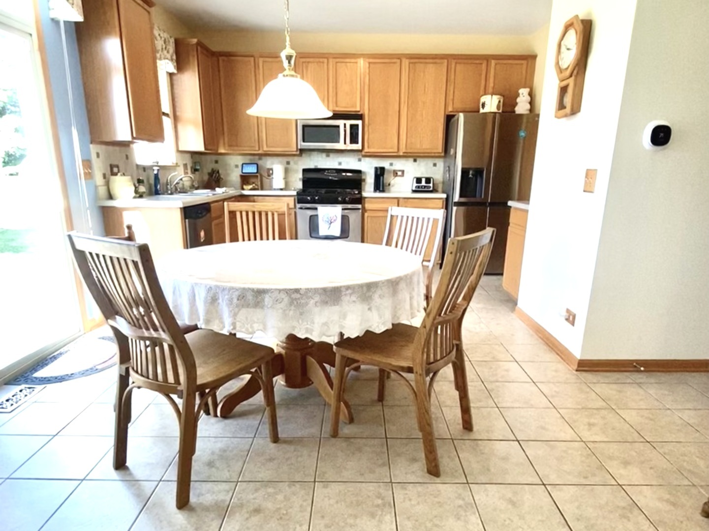 1056 Deertrail Court, Antioch, IL 60002