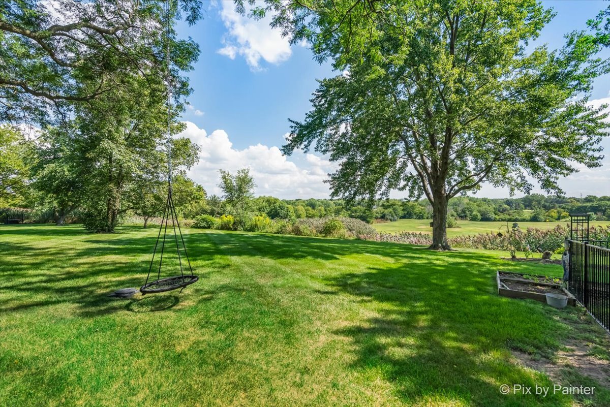 169 Crestview Court, Barrington, IL 60010