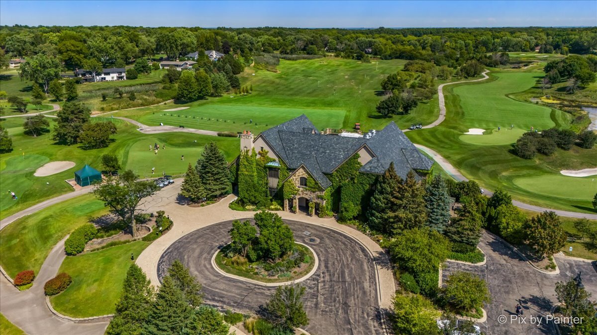 169 Crestview Court, Barrington, IL 60010