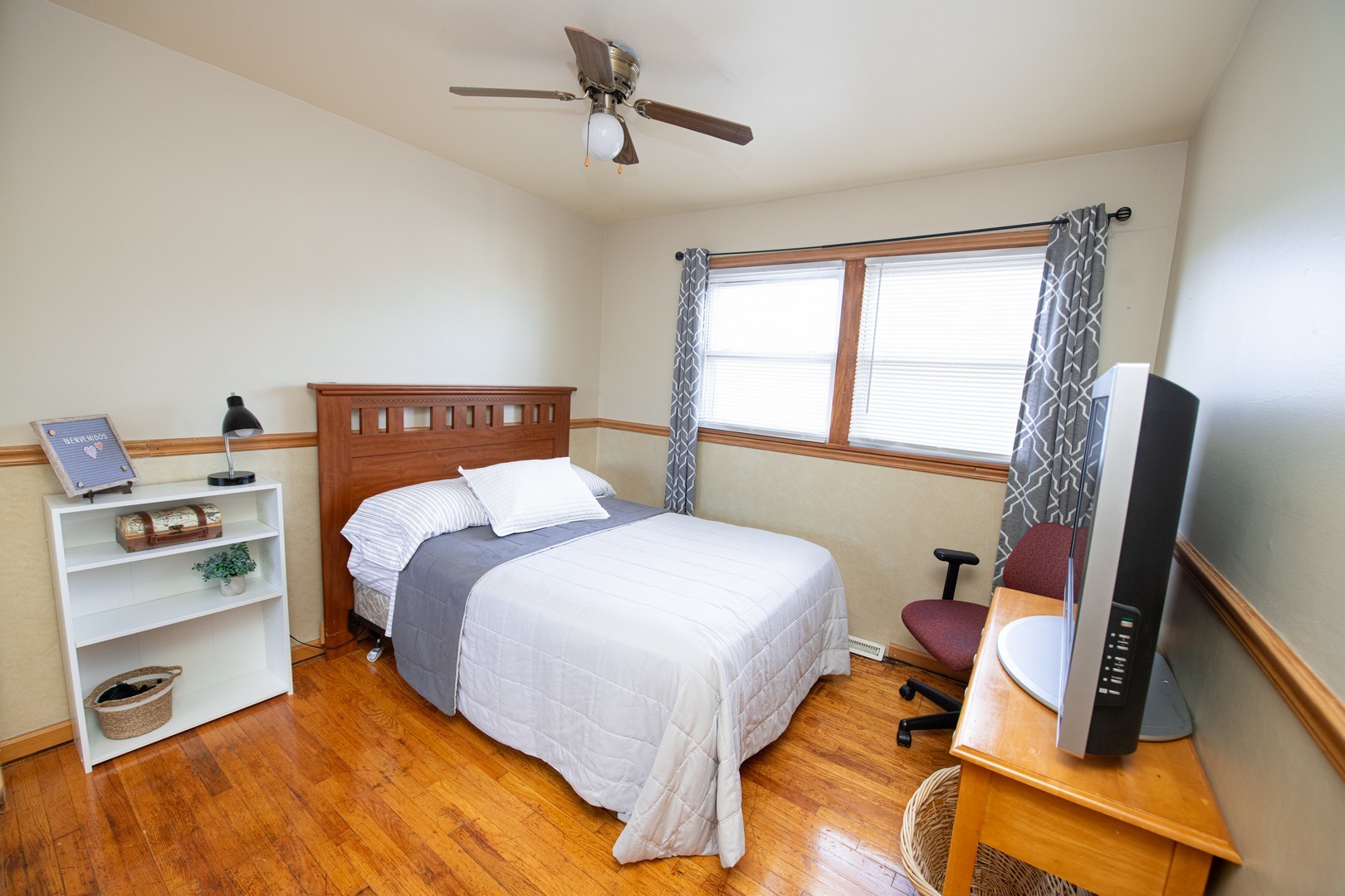 12507 S Tripp Avenue, Alsip, IL 60803