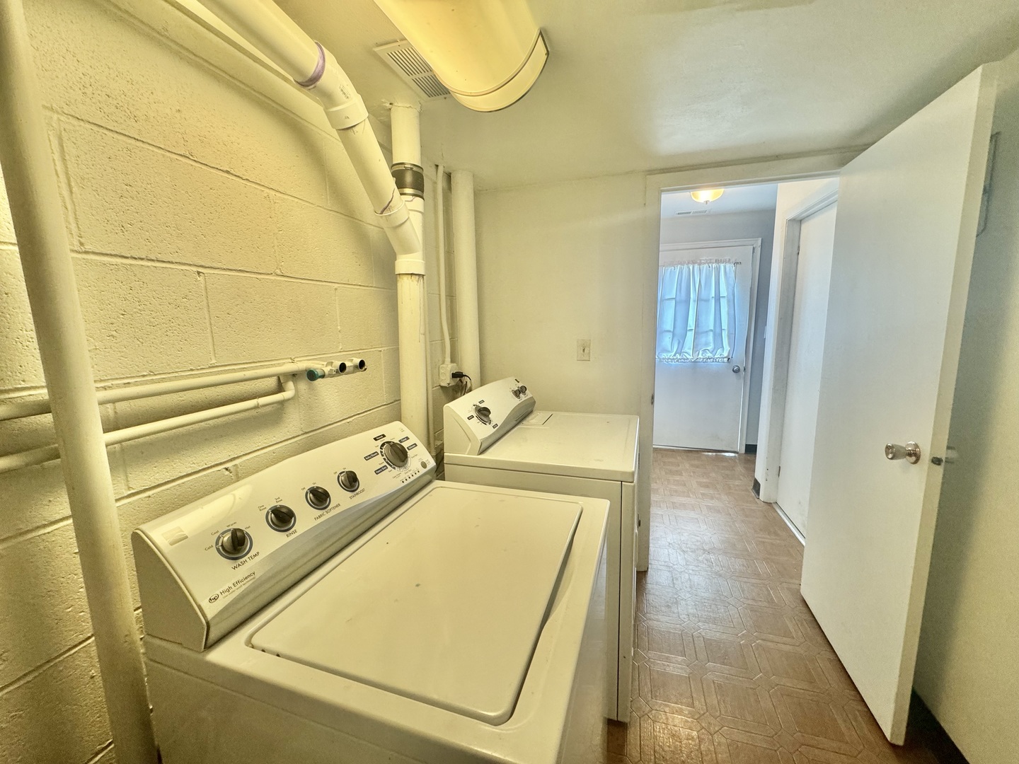 102 N Salem Drive #102, Schaumburg, IL 60194