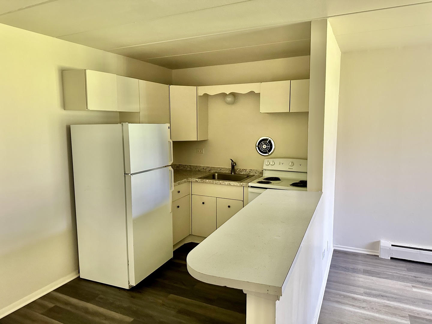 250 N Entrance Avenue #4B, Kankakee, IL 60901