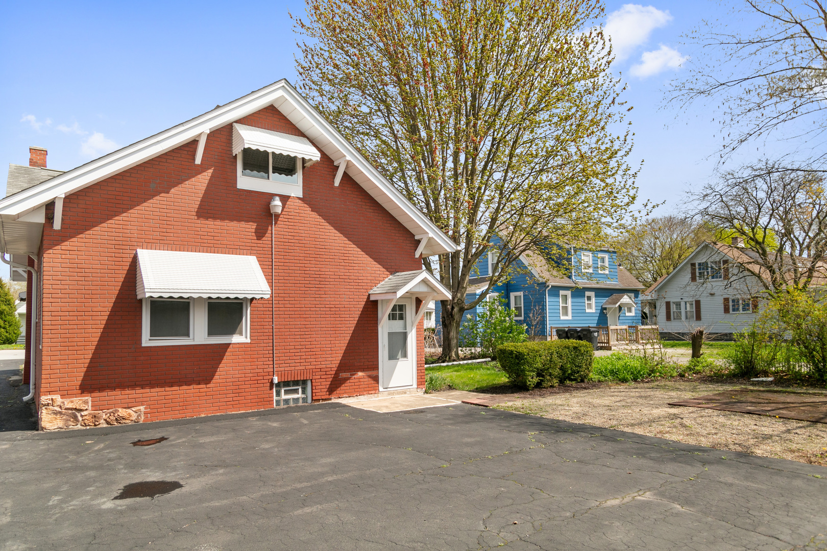 16816 S Park Avenue, South Holland, IL 60473
