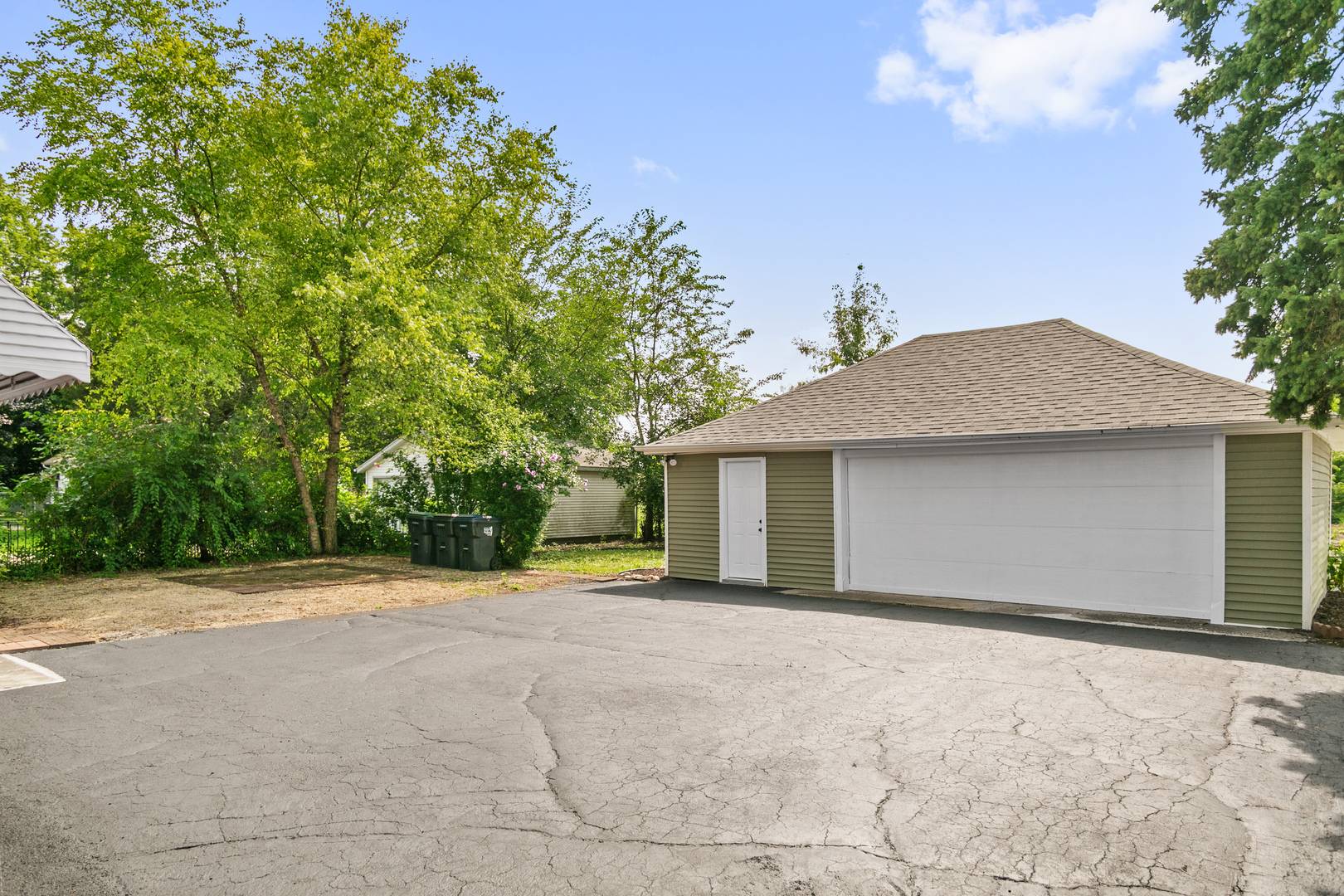 16816 S Park Avenue, South Holland, IL 60473