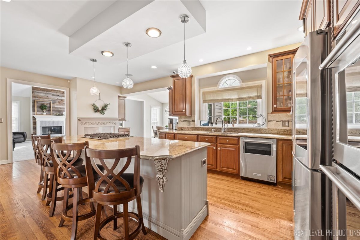 2321 Courtland Court, Aurora, IL 60502