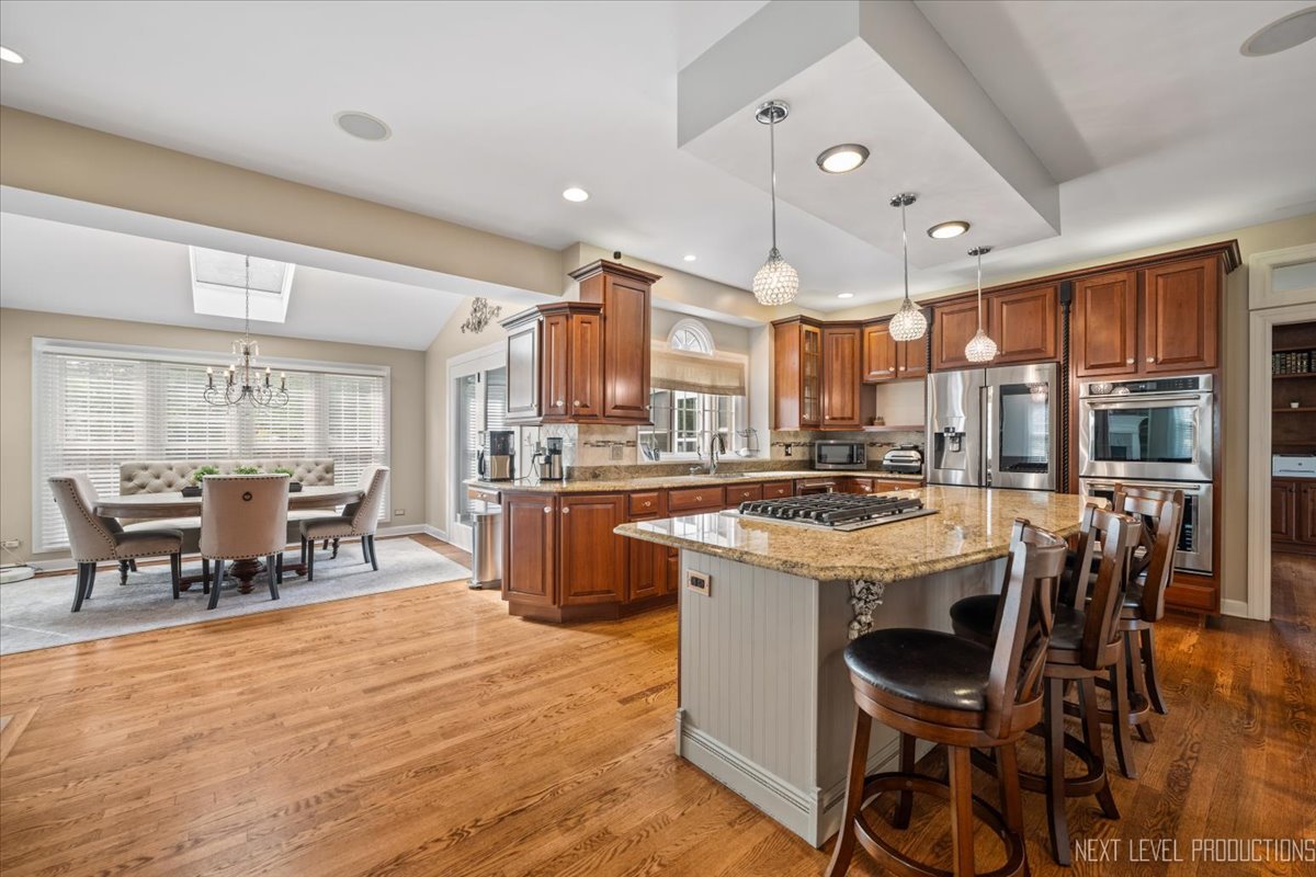2321 Courtland Court, Aurora, IL 60502