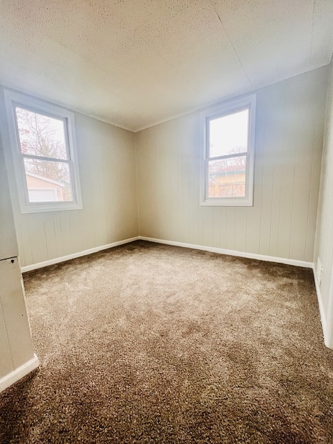 33181 N Valley View Drive, Grayslake, IL 60030
