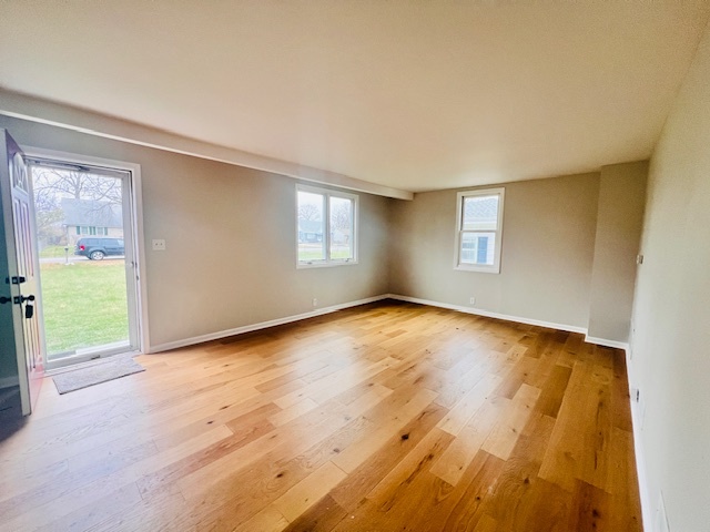 33181 N Valley View Drive, Grayslake, IL 60030