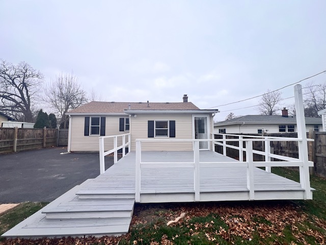 33181 N Valley View Drive, Grayslake, IL 60030