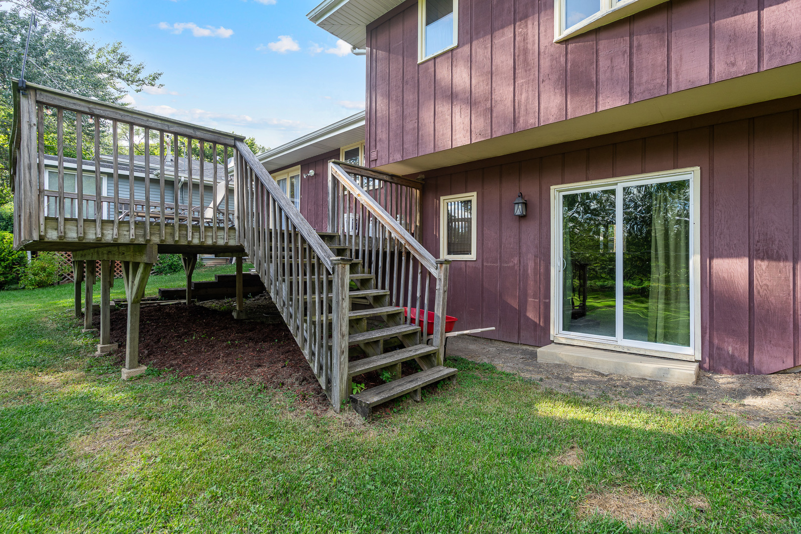 28W605 Barnes Avenue, West Chicago, IL 60185