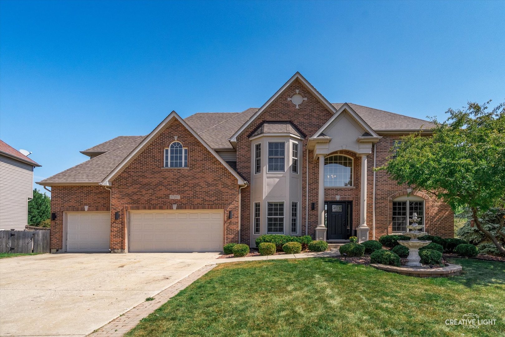 27107 Thornwood Boulevard, Plainfield, IL 60585