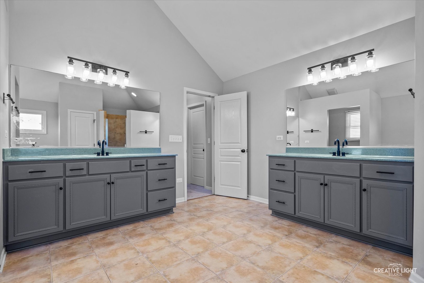 27107 Thornwood Boulevard, Plainfield, IL 60585