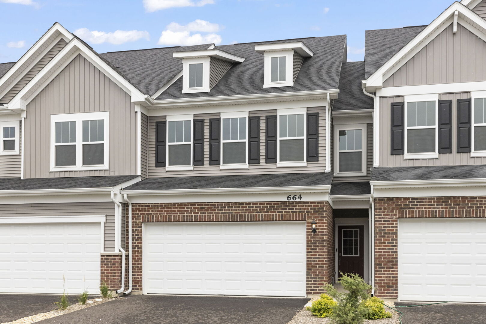 664 Switchgrass Way, Bolingbrook, IL 60490
