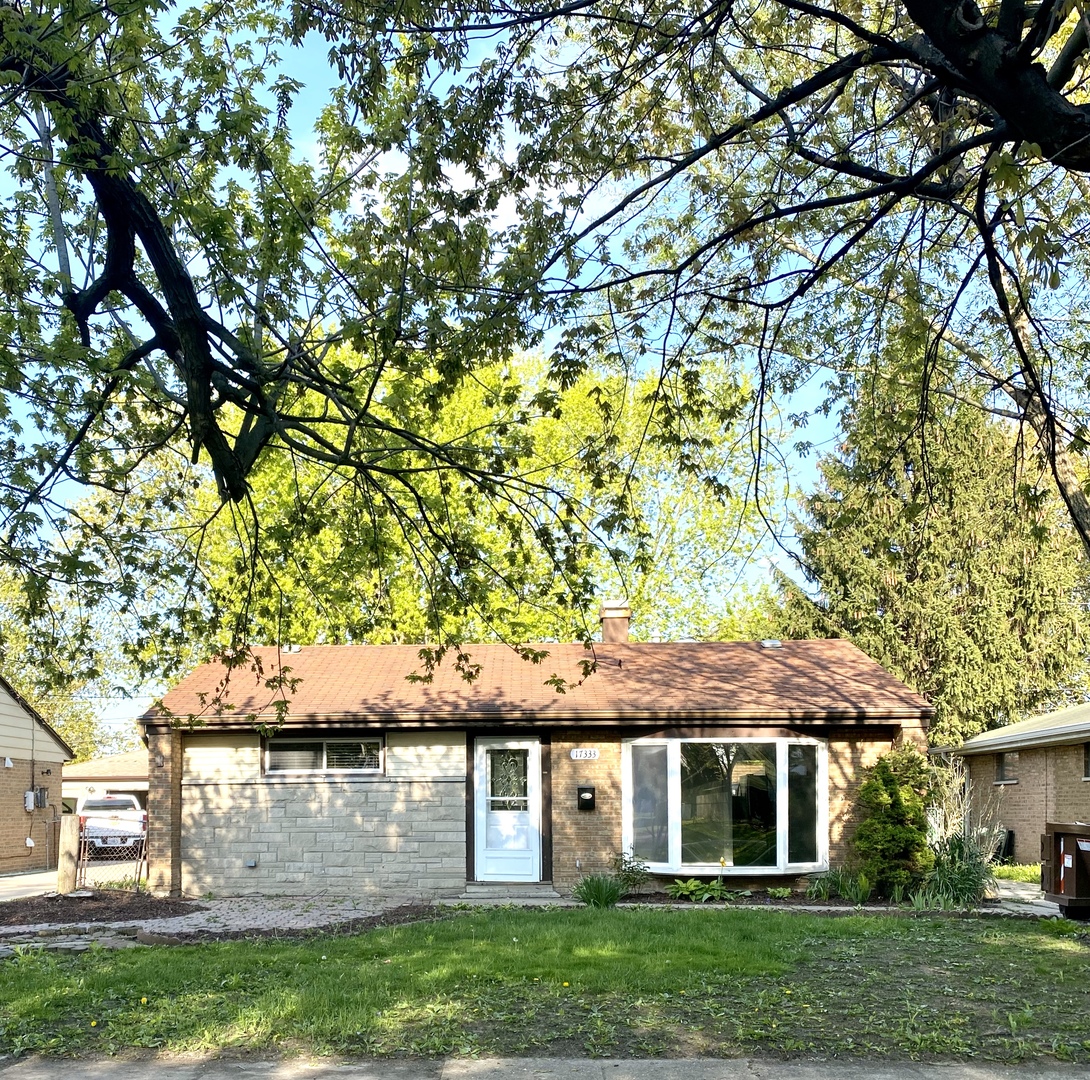 17333 Chicago Avenue, Lansing, IL 60438