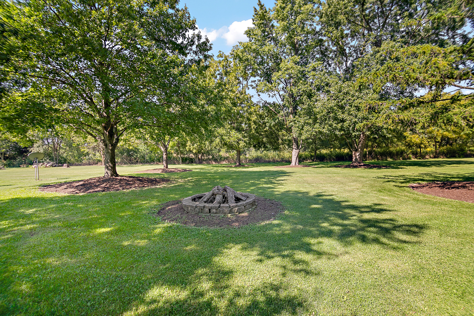 15551 W Baker Road, Manhattan, IL 60442