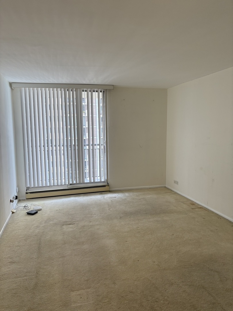 6007 N Sheridan Road #24H, Chicago, IL 60660