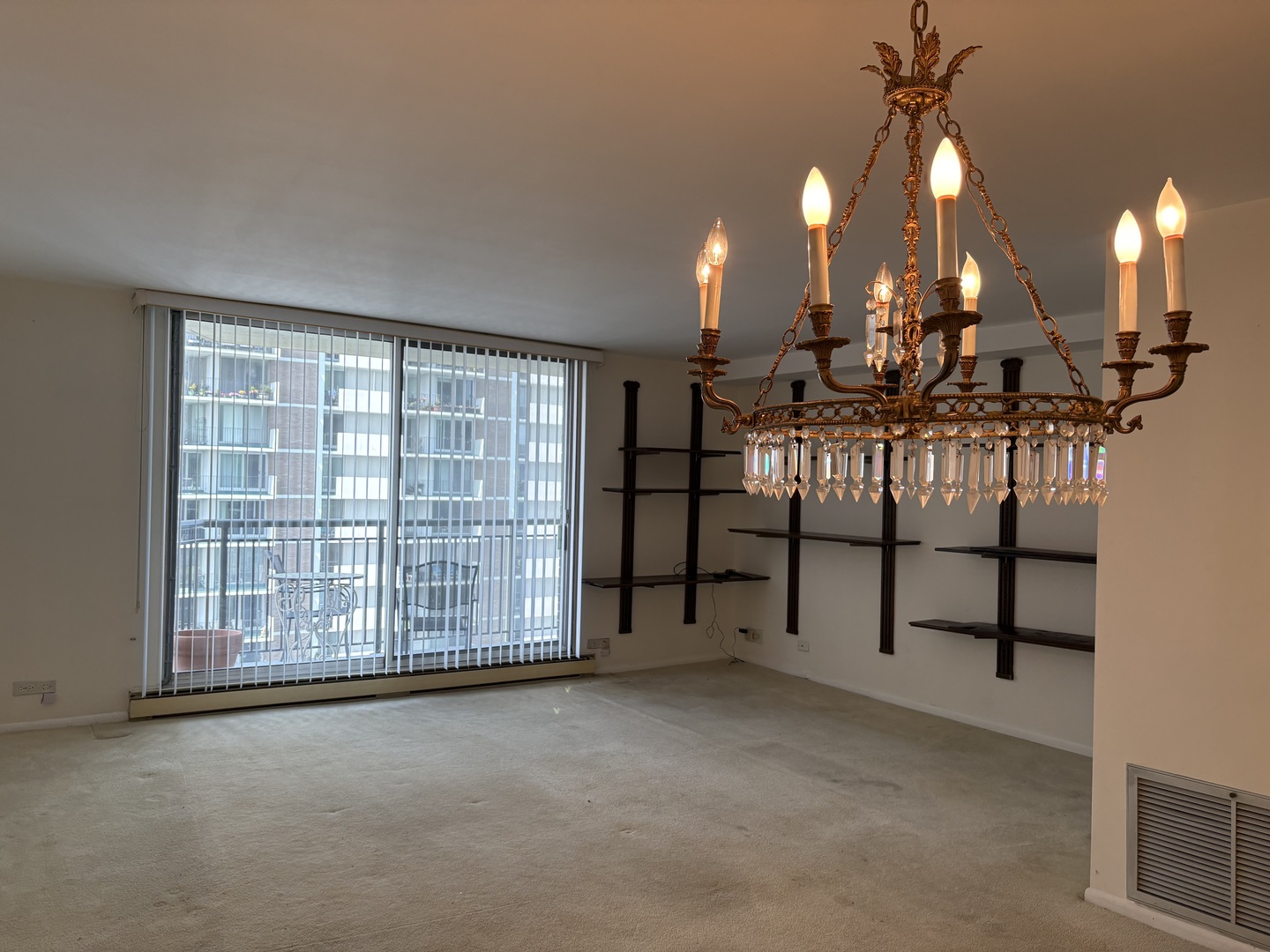 6007 N Sheridan Road #24H, Chicago, IL 60660