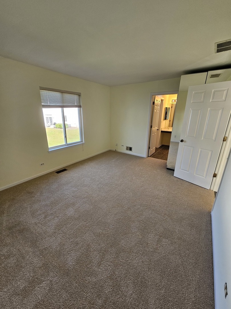 1139 Vail Court #1139, Naperville, IL 60540