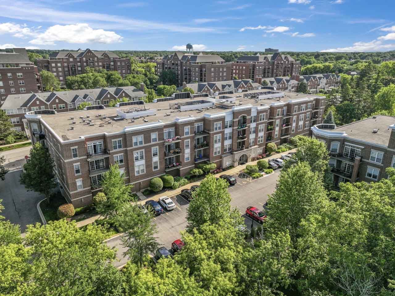 435 W Wood Street #402A, Palatine, IL 60067