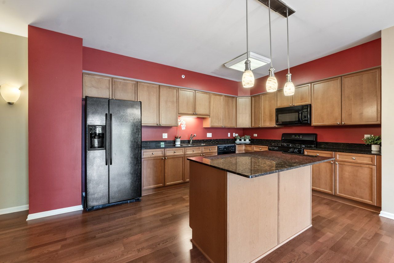 435 W Wood Street #402A, Palatine, IL 60067