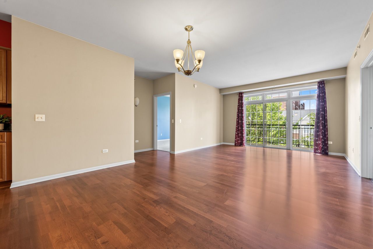 435 W Wood Street #402A, Palatine, IL 60067