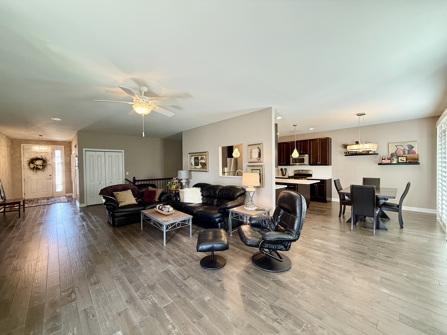 21053 Benjamin Drive, Shorewood, IL 60404