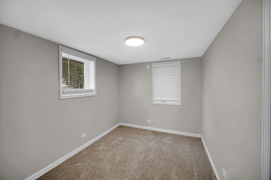 22456 yates Avenue, Sauk Village, IL 60411
