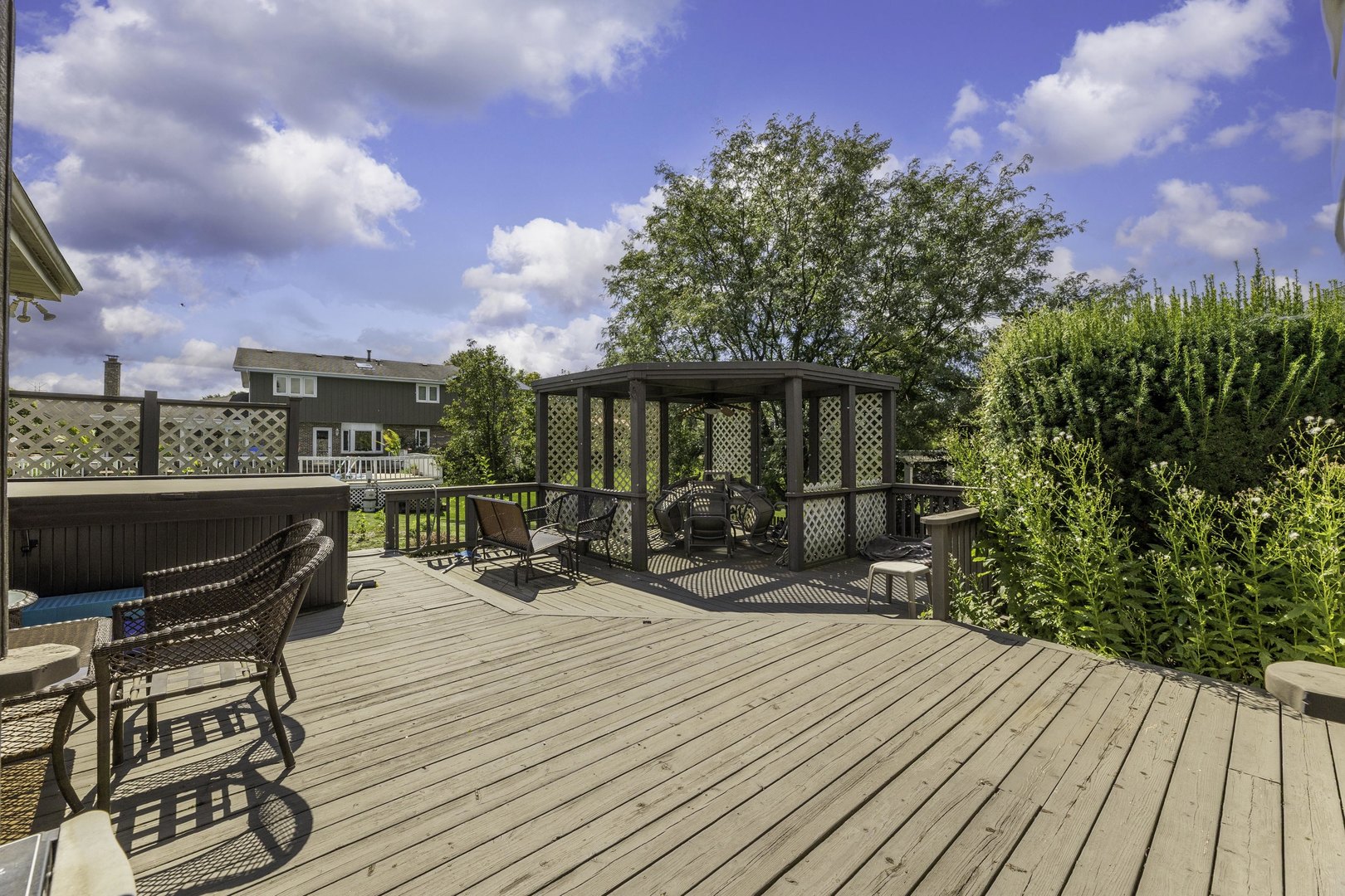 13017 W Hiawatha Drive, Homer Glen, IL 60491
