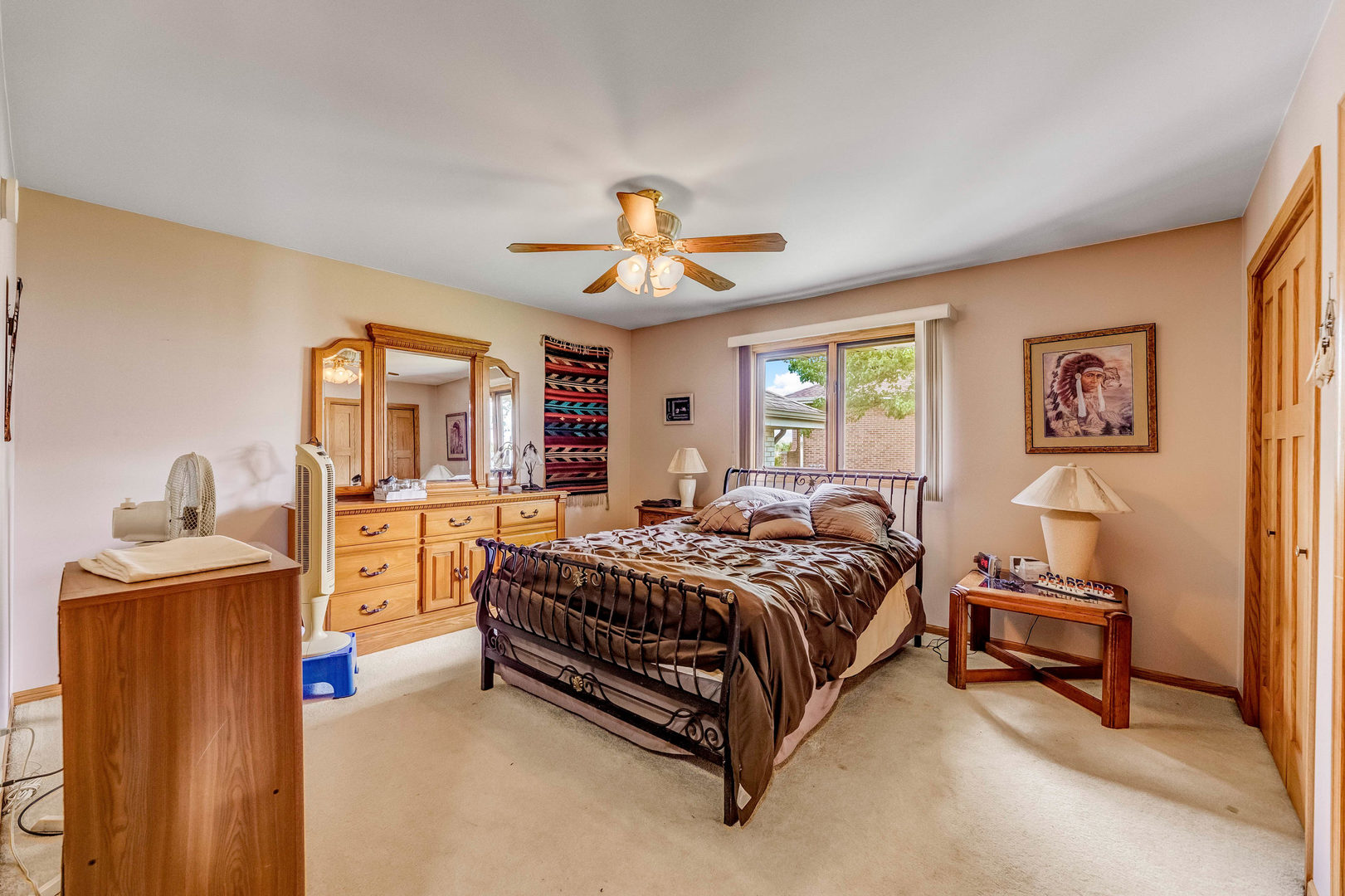 13017 W Hiawatha Drive, Homer Glen, IL 60491
