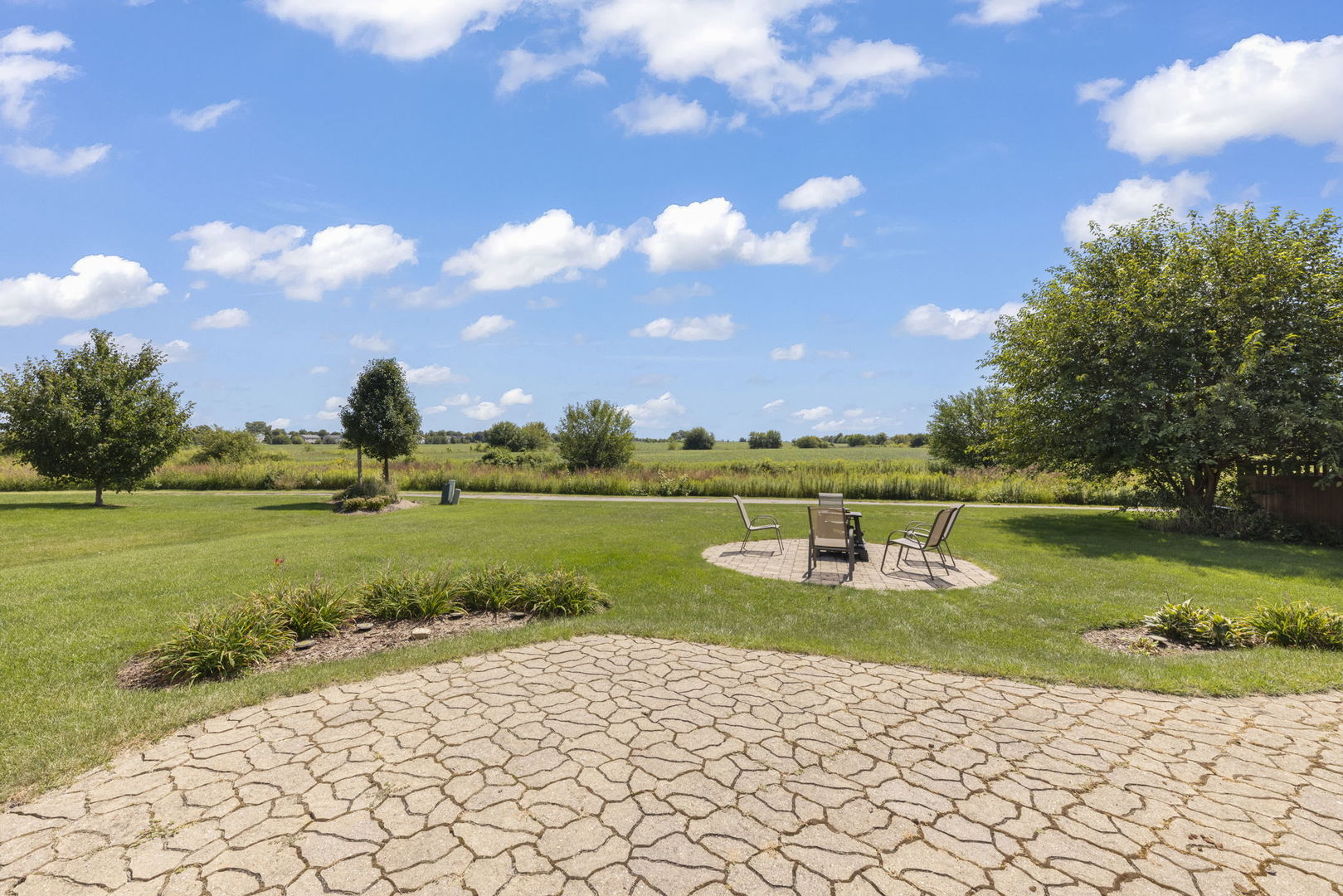 24525 Champion Drive, Plainfield, IL 60585