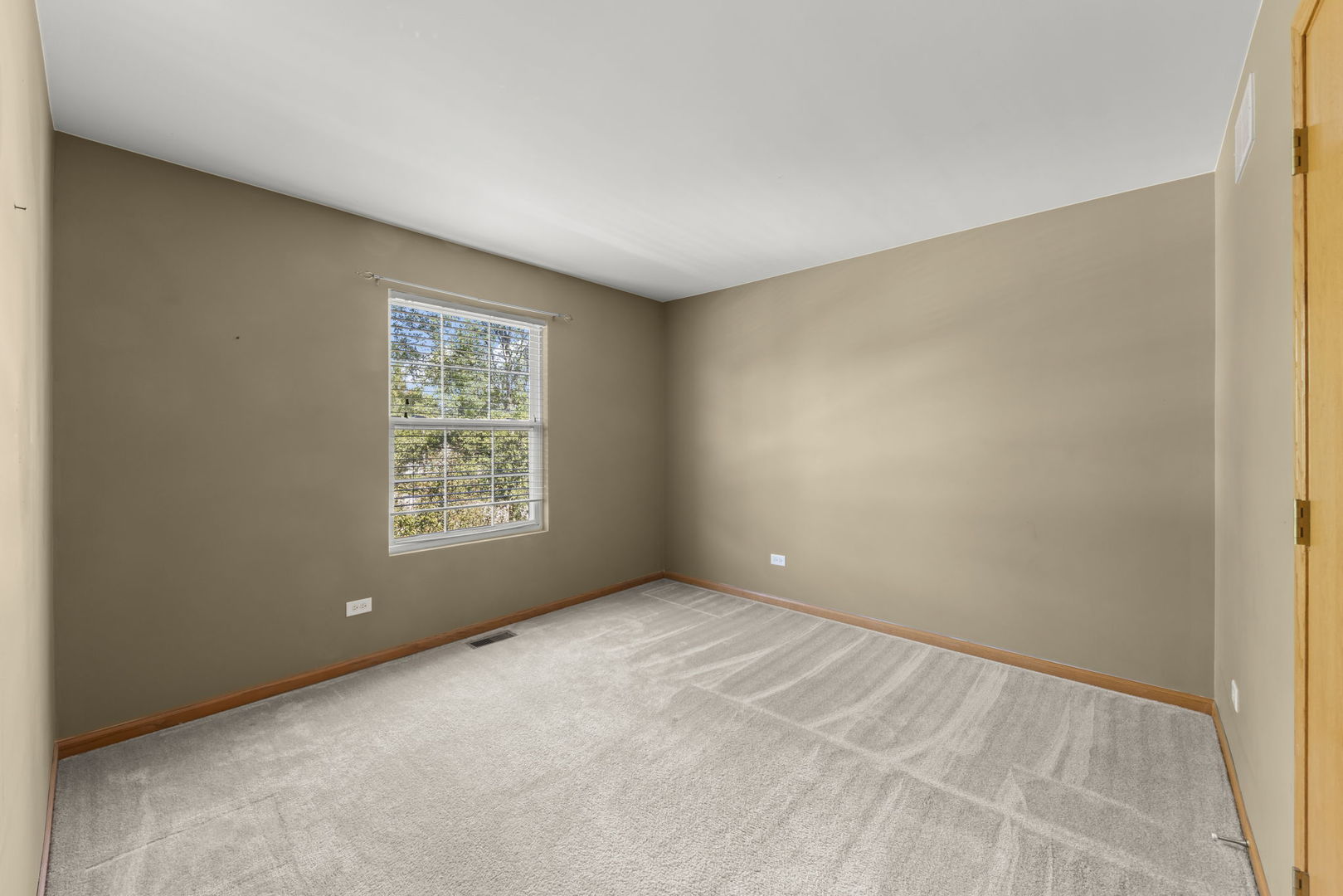 24525 Champion Drive, Plainfield, IL 60585