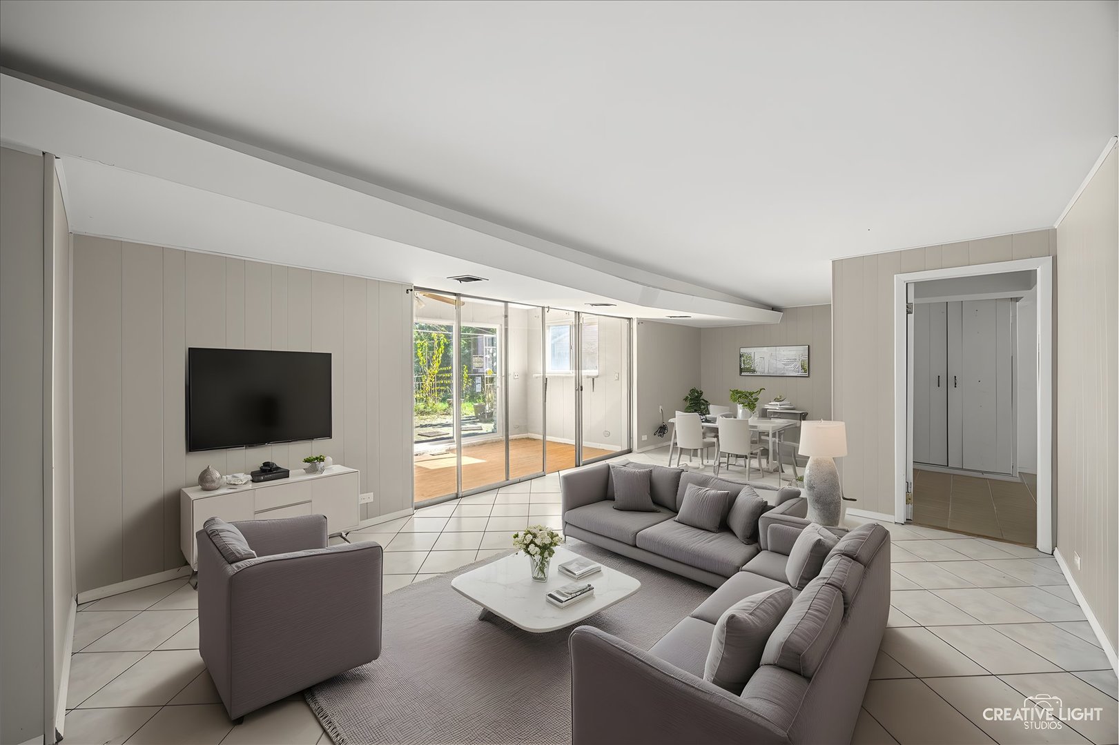 521 Michael Mnr, Glenview, IL 60025