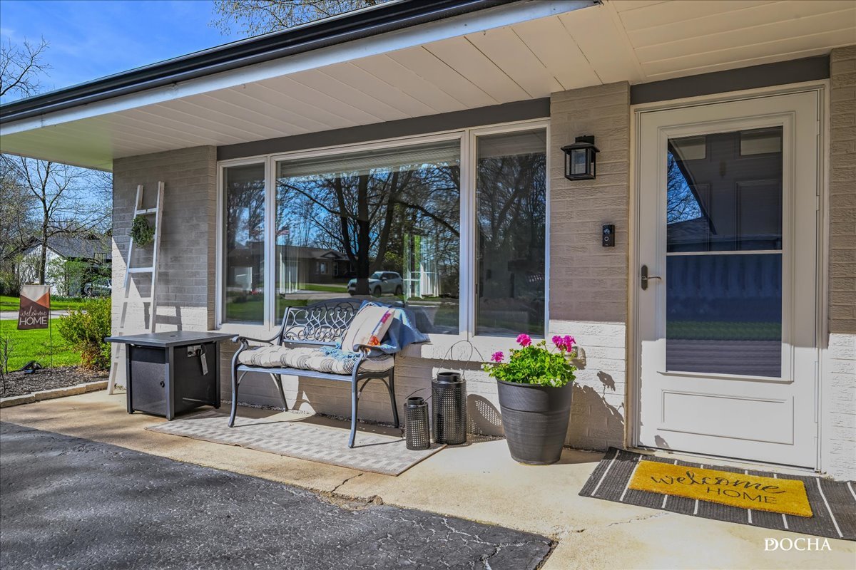 19 Maple Street, Yorkville, IL 60560