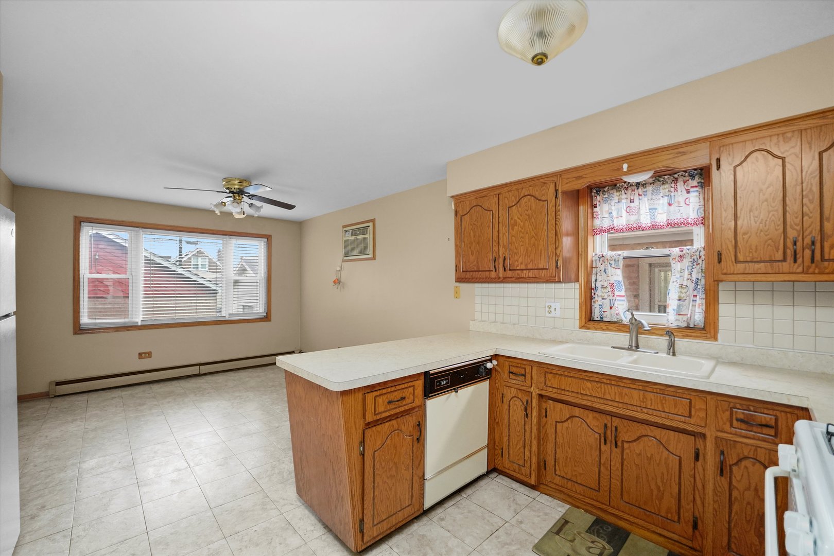 6212 S Major Avenue, Chicago, IL 60638