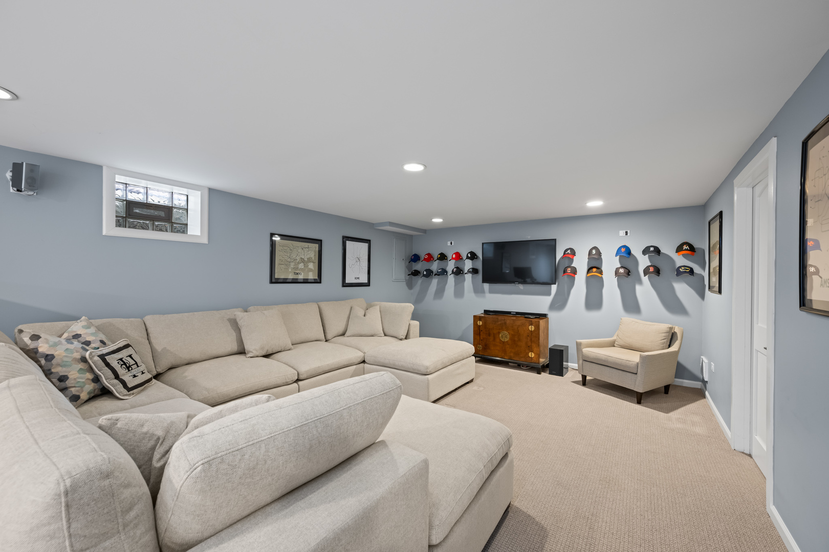 425 S Dryden Place, Arlington Heights, IL 60005